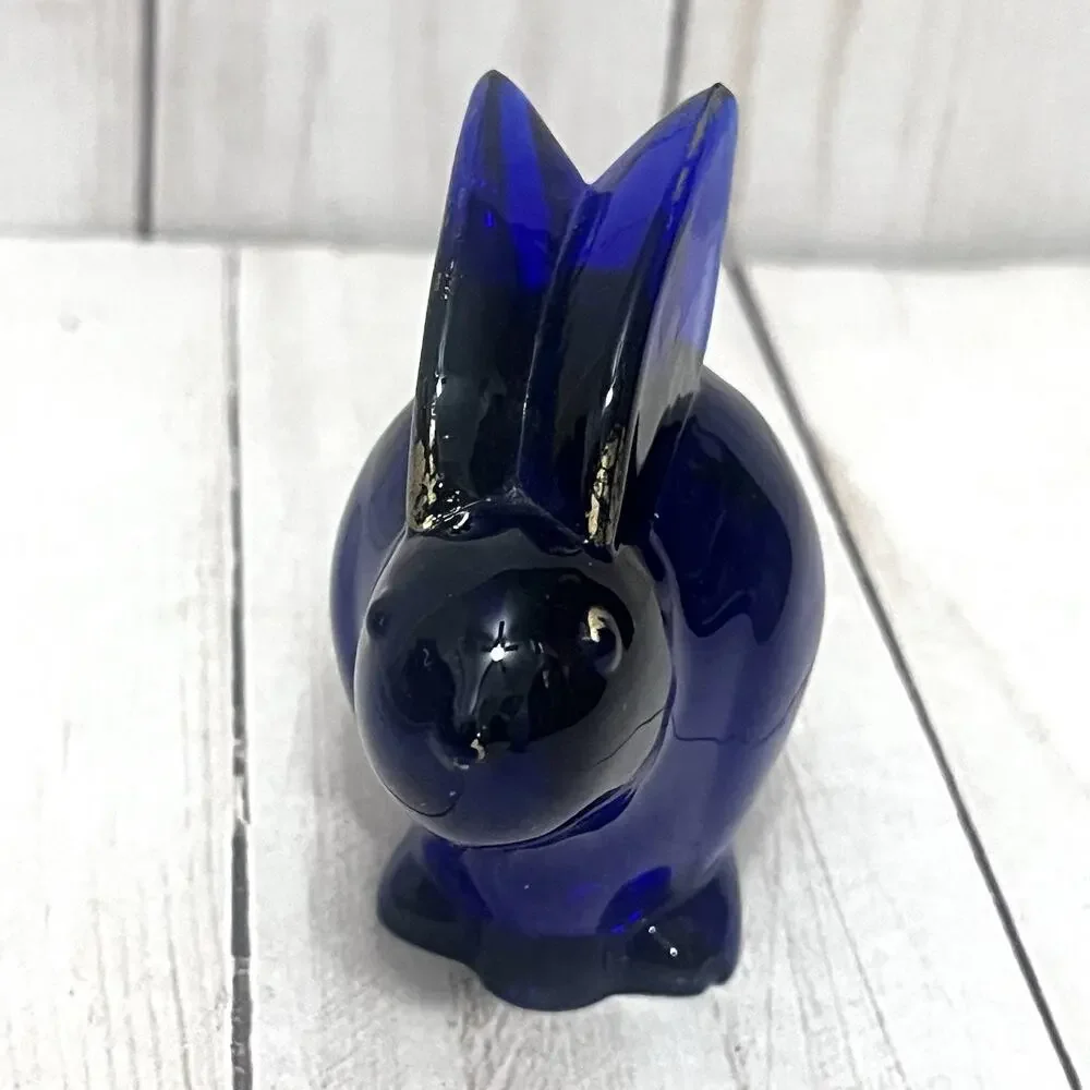 Oneida Cobalt Blue Crystal Glass Bunny Rabbit Paperweight Vintage Fig **chipped